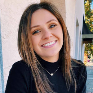 Meet your Posher, Emma